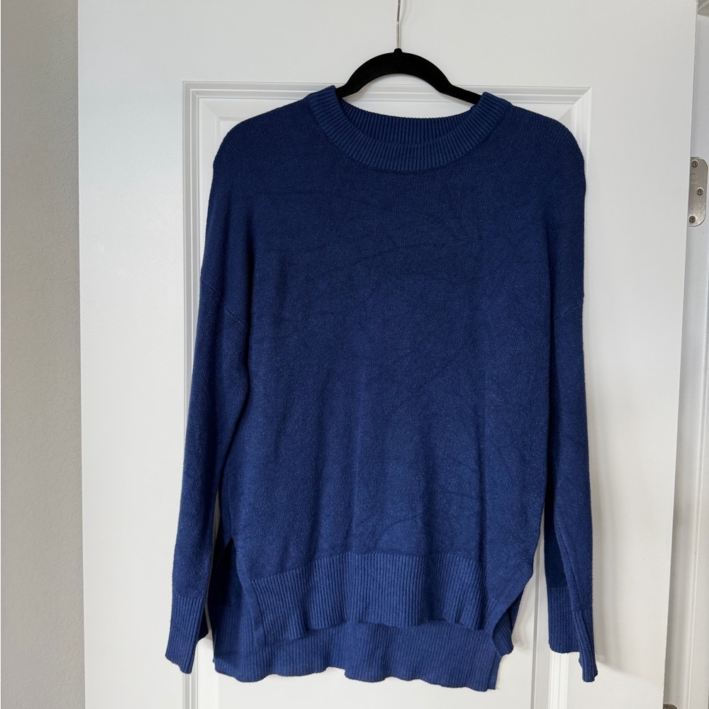 Tahari Crewneck Sweater in Deep Blue